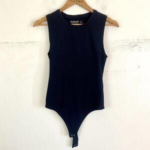 ABERCROMBIE black high neck sleeveless bodysuit sz S